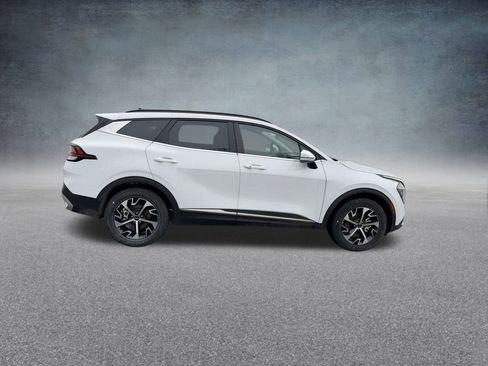 Used 2025 Kia Sportage EX w/ Premium Package image 25