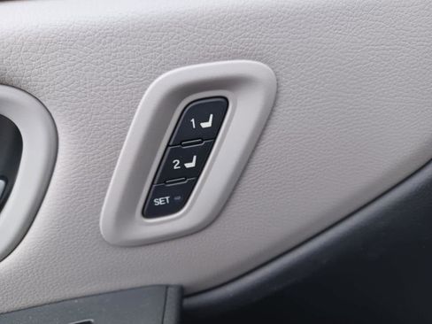 Used 2023 Honda Pilot Touring image 20