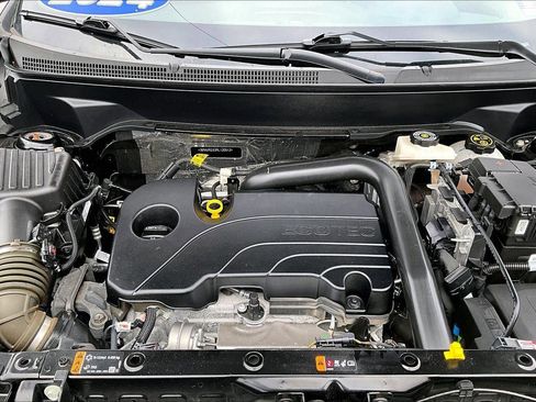 Used 2024 Chevrolet Equinox LT w/ LPO, Floor Liner Package image 10