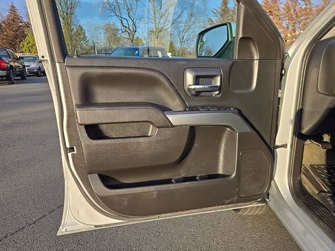 Used 2018 Chevrolet Silverado 1500 LT w/ All Star Edition image 12