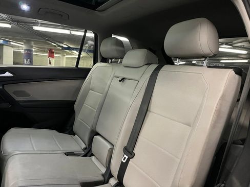 Used 2019 Volkswagen Tiguan SE AWD/4WD image 20