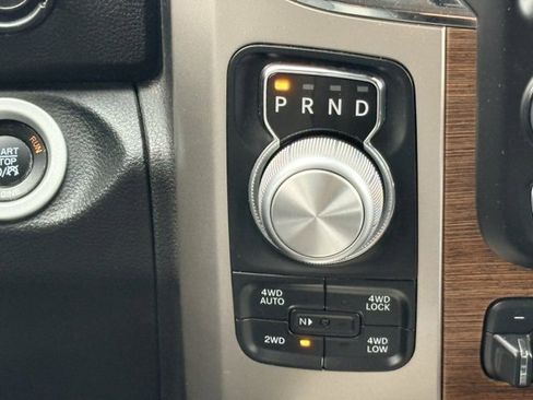 Used 2015 RAM 1500 Laramie w/ Convenience Group image 17