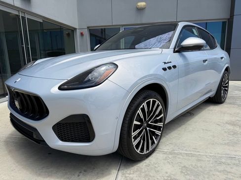 Used 2025 Maserati Grecale Modena AWD/4WD image 5