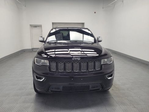 Used 2018 Jeep Grand Cherokee Limited image 14