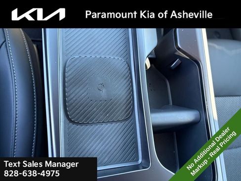 New 2025 Kia EV6 Light image 16