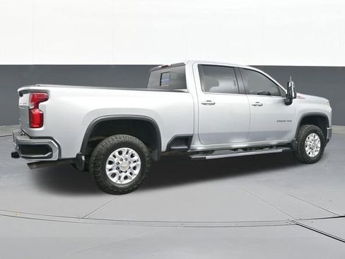 Used 2022 Chevrolet Silverado 2500 LTZ w/ LTZ Plus Package AWD/4WD image 17