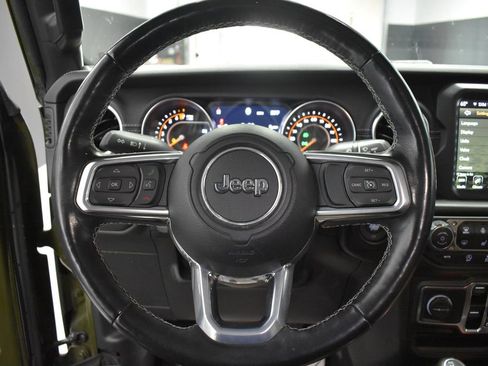 Used 2021 Jeep Gladiator Overland w/ Popular Equipment Package AWD/4WD image 30