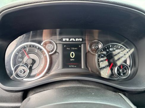Used 2022 RAM 2500 Big Horn AWD/4WD image 24