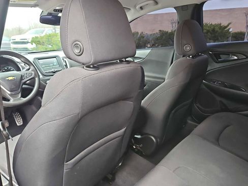 Used 2017 Chevrolet Malibu LS FWD image 18