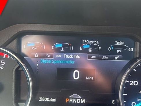 Used 2022 Ford F250 Platinum AWD/4WD image 9