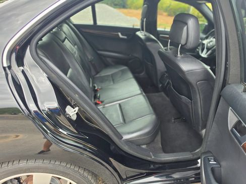 Used 2014 Mercedes-Benz C 250 Sedan image 14