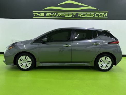 Used 2025 Nissan Leaf S FWD image 6