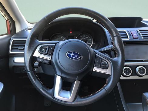 Used 2016 Subaru Crosstrek 2.0i Premium image 11