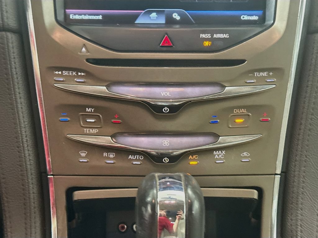 Used 2014 Lincoln MKX AWD image 15