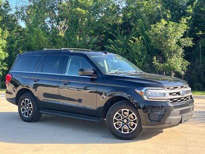 Used 2024 Ford Expedition XLT