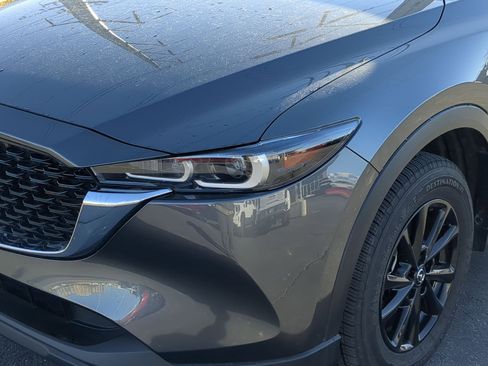 Used 2022 MAZDA CX-5 AWD 2.5 S w/ Select Package image 11