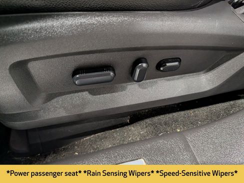 Used 2014 Ford Edge Limited w/ Driver Entry Package image 17