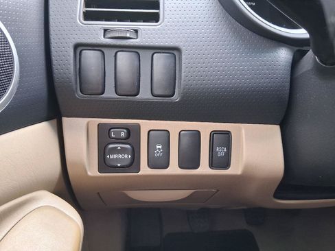 Used 2009 Toyota Tacoma PreRunner RWD image 33