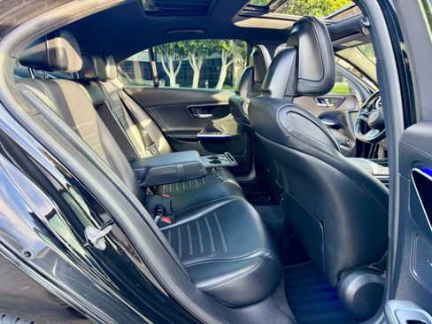 Used 2022 Mercedes-Benz C 300 Sedan image 14