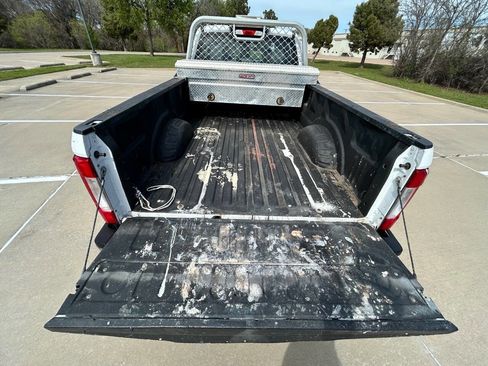 Used 2018 Ford F250 XL w/ Power Equipment Group image 10