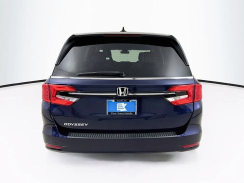 Used 2022 Honda Odyssey EX image 6