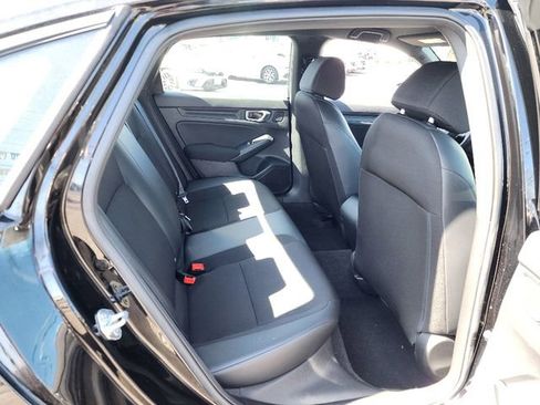 Used 2023 Honda Civic Sport image 14