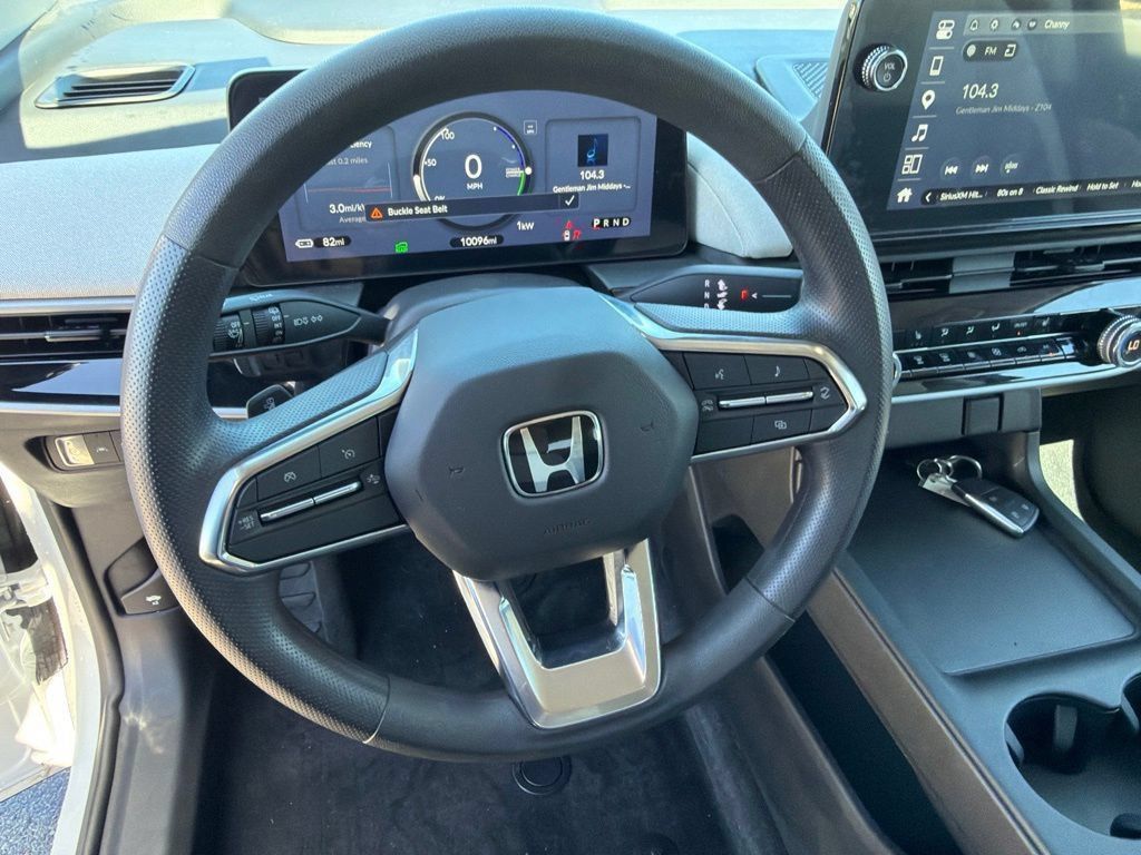 Used 2024 Honda Prologue EX image 22