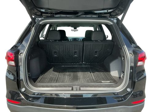 Used 2024 Chevrolet Equinox LT w/ LPO, Floor Liner Package FWD image 24