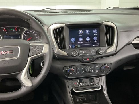 Used 2018 GMC Terrain SLT w/ Preferred Package image 14