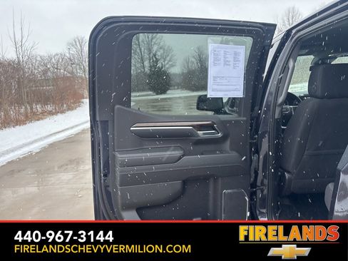 Used 2024 GMC Sierra 1500 Elevation image 42