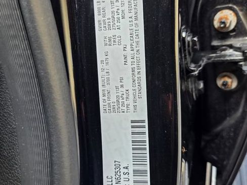 Used 2021 RAM 1500 Big Horn RWD image 19