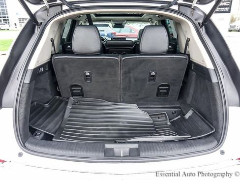 Used 2023 Acura MDX SH-AWD image 27