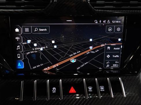 Used 2020 Lamborghini Urus AWD/4WD image 24