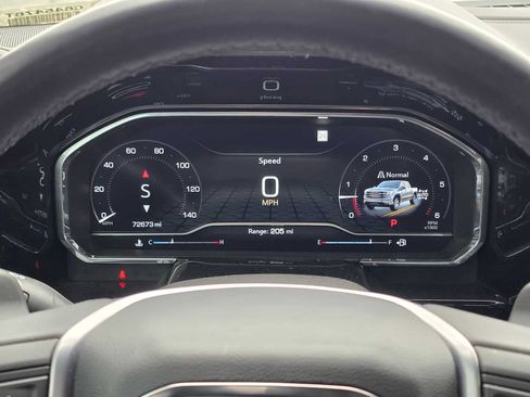 Used 2022 GMC Sierra 1500 Elevation w/ Elevation Premium Package AWD/4WD image 23