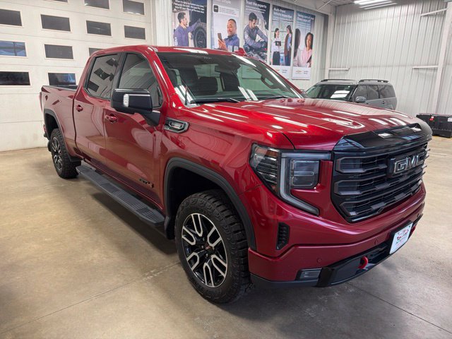 Used 2023 GMC Sierra 1500 AT4 w/ AT4 Preferred Package AWD/4WD image 3