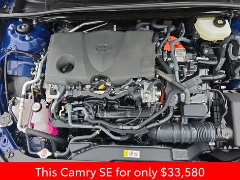 Used 2026 Toyota Camry SE FWD image 35