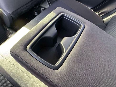 Used 2020 Toyota RAV4 LE image 12