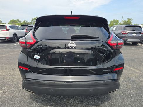 Used 2023 Nissan Murano SV w/ SV Midnight Edition Package FWD image 5