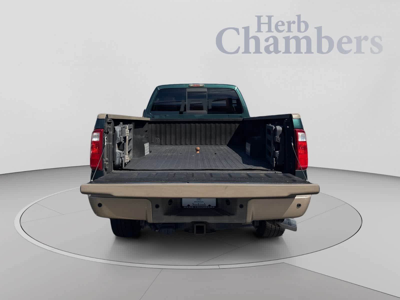 Used 2011 Ford F350 King Ranch w/ King Ranch w/Chrome Pkg AWD/4WD image 12