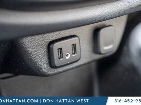 Used 2023 Chevrolet Traverse LS w/ Safety Package image 12