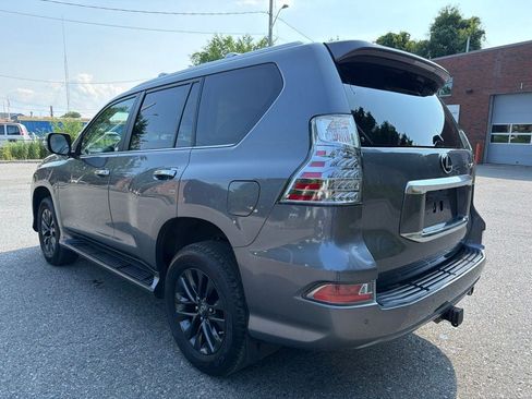 Used 2023 Lexus GX 460 Premium w/ Premium Package AWD/4WD image 4