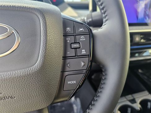 New 2026 Toyota Prius Plug-In Hybrid image 37