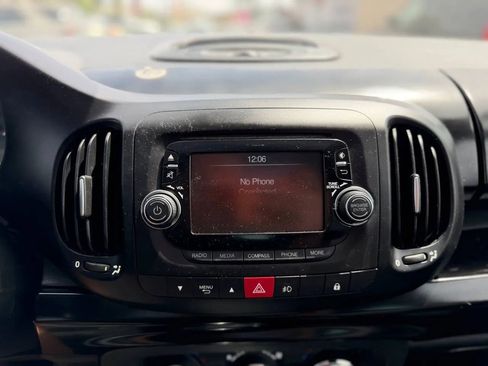 Used 2016 FIAT 500L Trekking FWD image 43