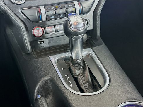 Used 2020 Ford Mustang Premium RWD image 24