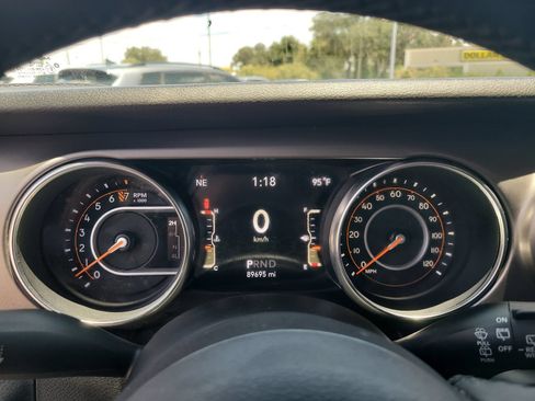 Used 2019 Jeep Wrangler Unlimited Sport S AWD/4WD image 28