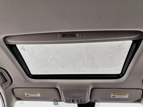 Used 2018 Honda Accord EX image 14