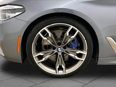 Used 2019 BMW M550i xDrive w/ Premium Package 2 AWD/4WD image 11