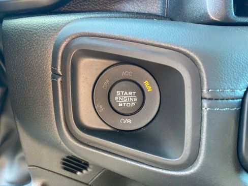 New 2026 Jeep Gladiator Rubicon AWD/4WD image 25