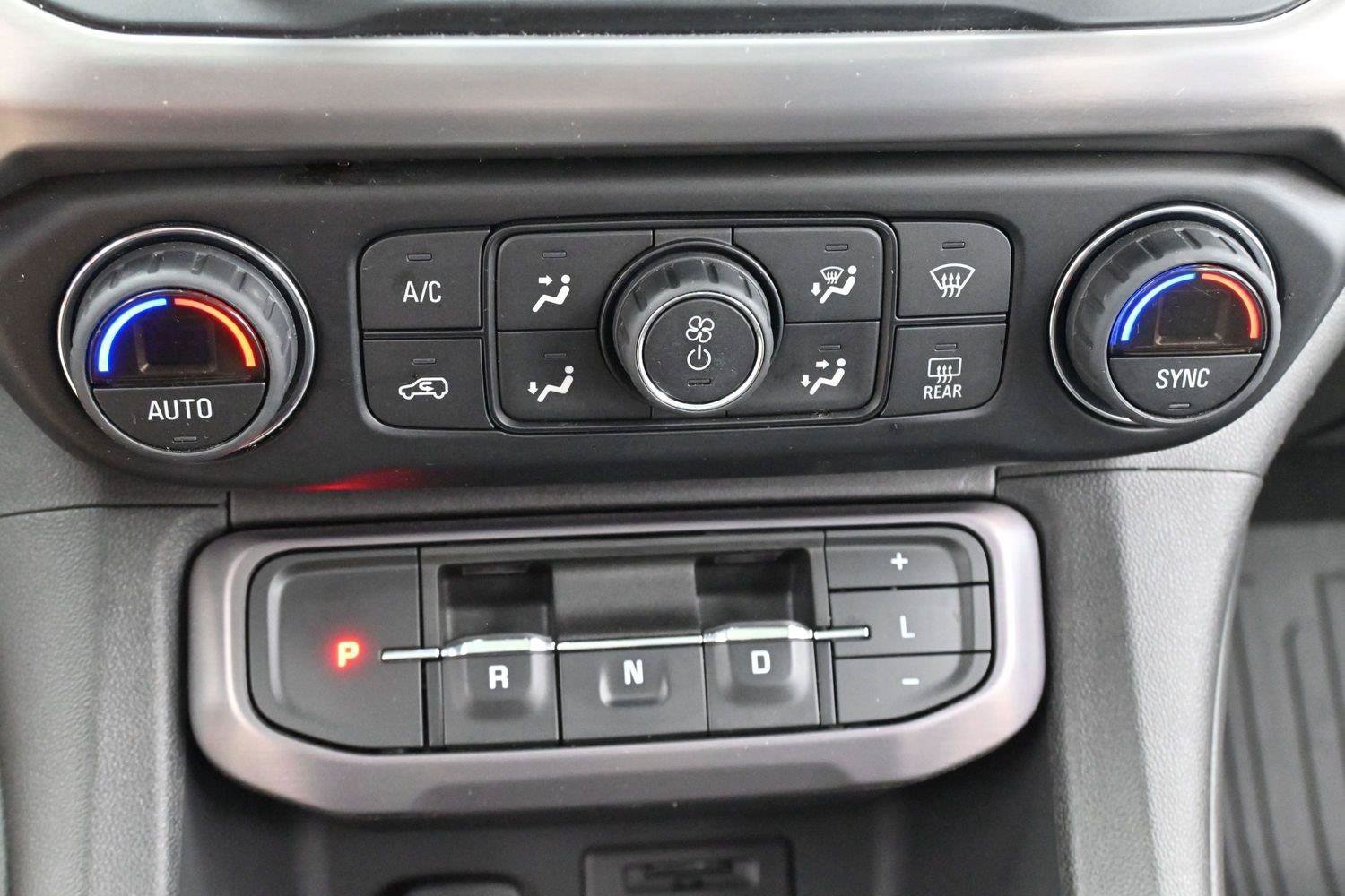 Used 2021 GMC Acadia AT4 w/ LPO, Floor Liner Package AWD/4WD image 25