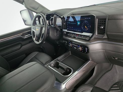 Used 2024 Chevrolet Silverado 3500 LTZ w/ LTZ Plus Package AWD/4WD image 43